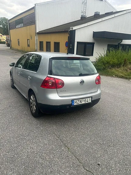 Volkswagen Golf V 2009 photo 2