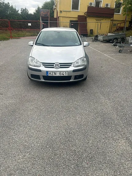 Volkswagen Golf V