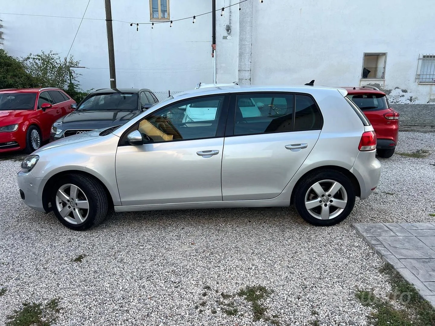 Volkswagen Golf 2011 photo 2