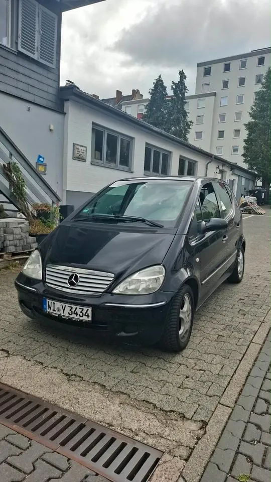 Mercedes-Benz A160