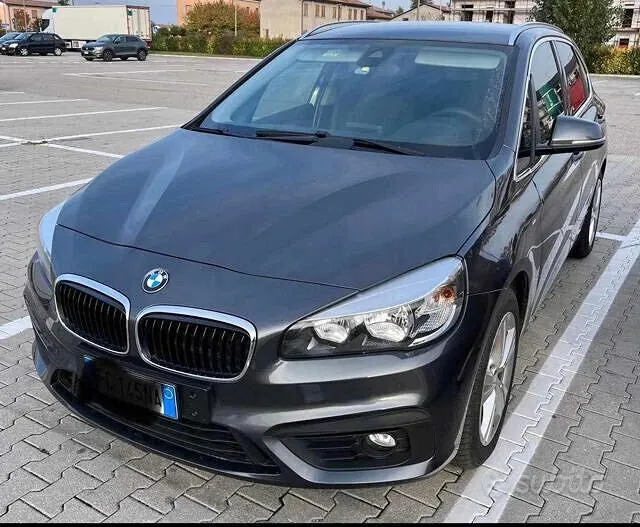 BMW 216 2017 photo 3