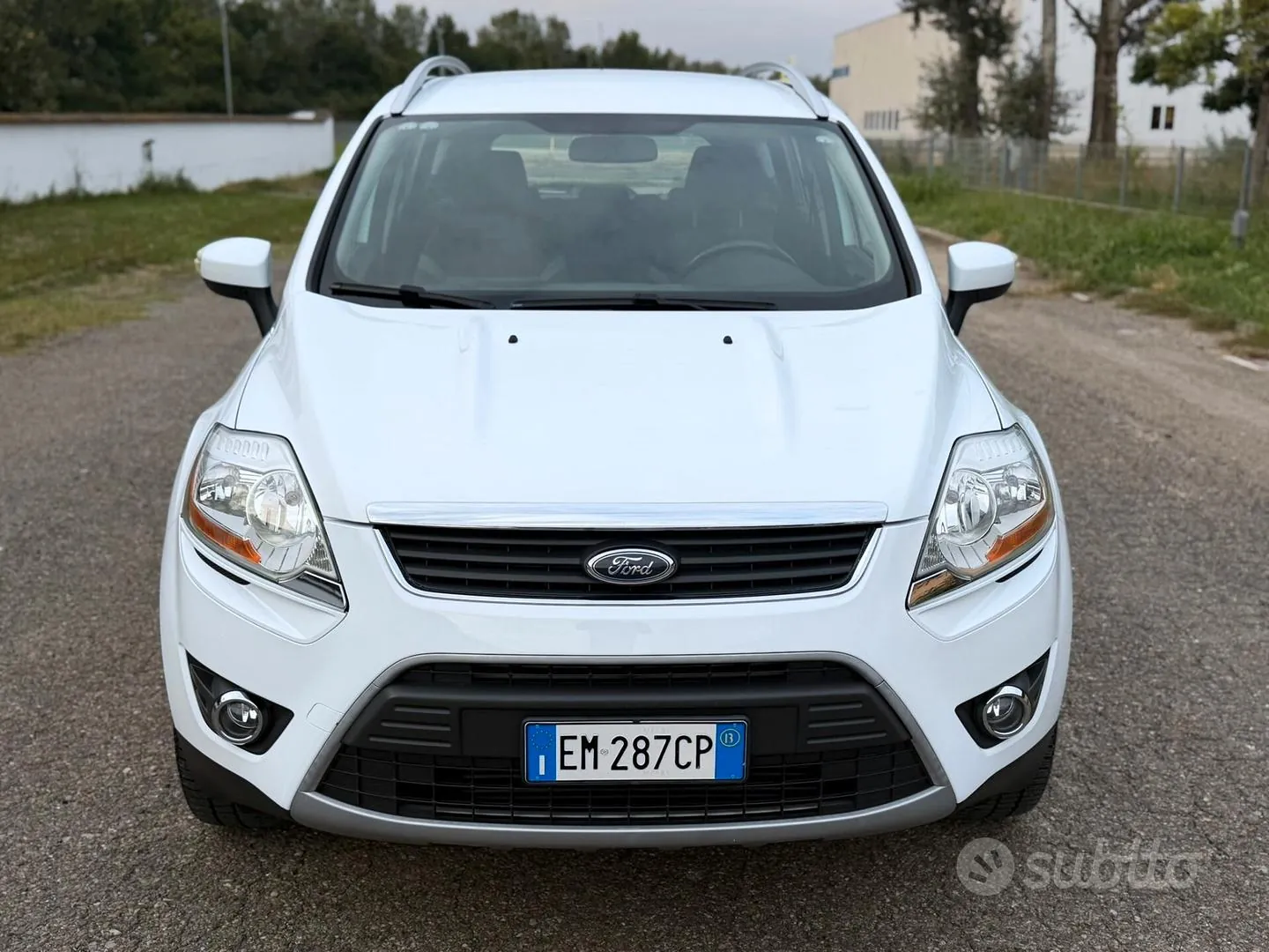 Ford Kuga 2013 photo 3