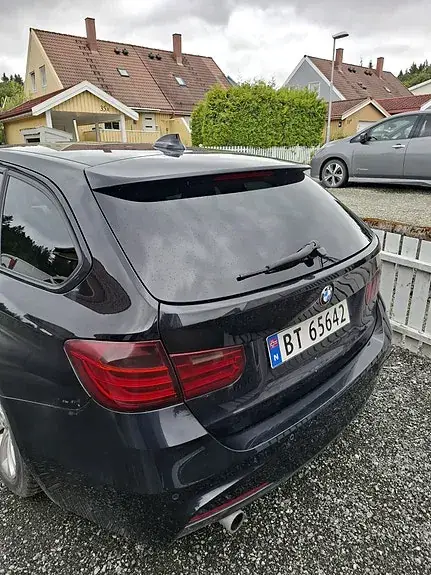 BMW 320D 2013 photo 3
