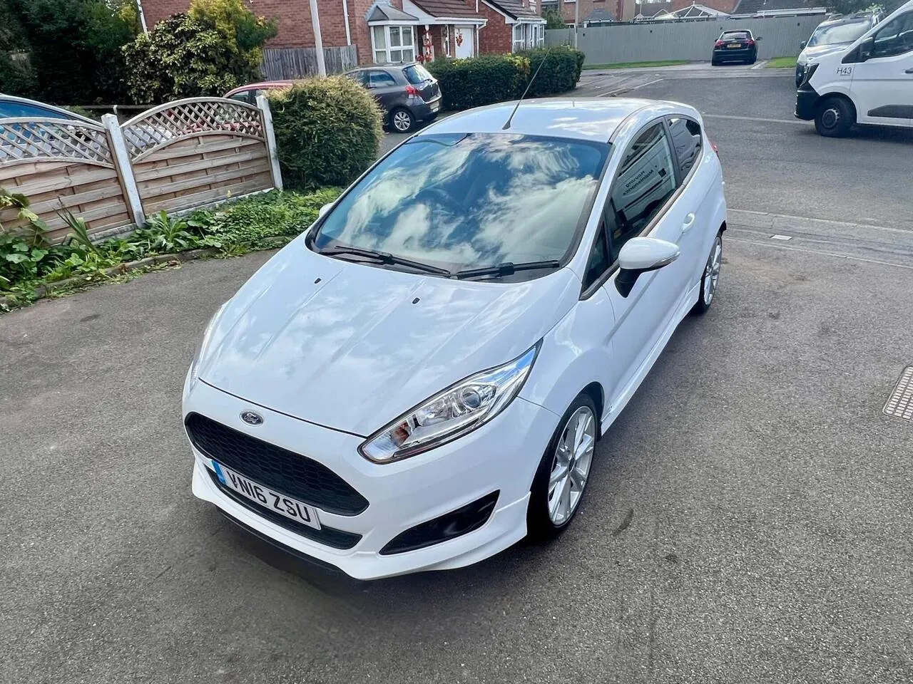Ford Fiesta 2016 photo 3