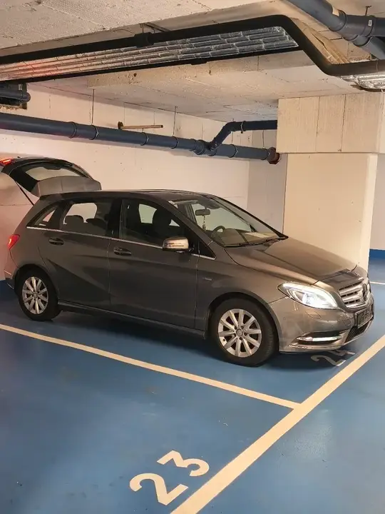 Mercedes-Benz B-Class 2012 photo 3