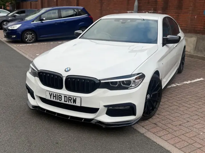 BMW 5 Series 2018 photo 2