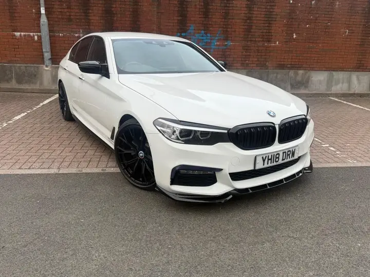 BMW 5 Series 2018 photo 3