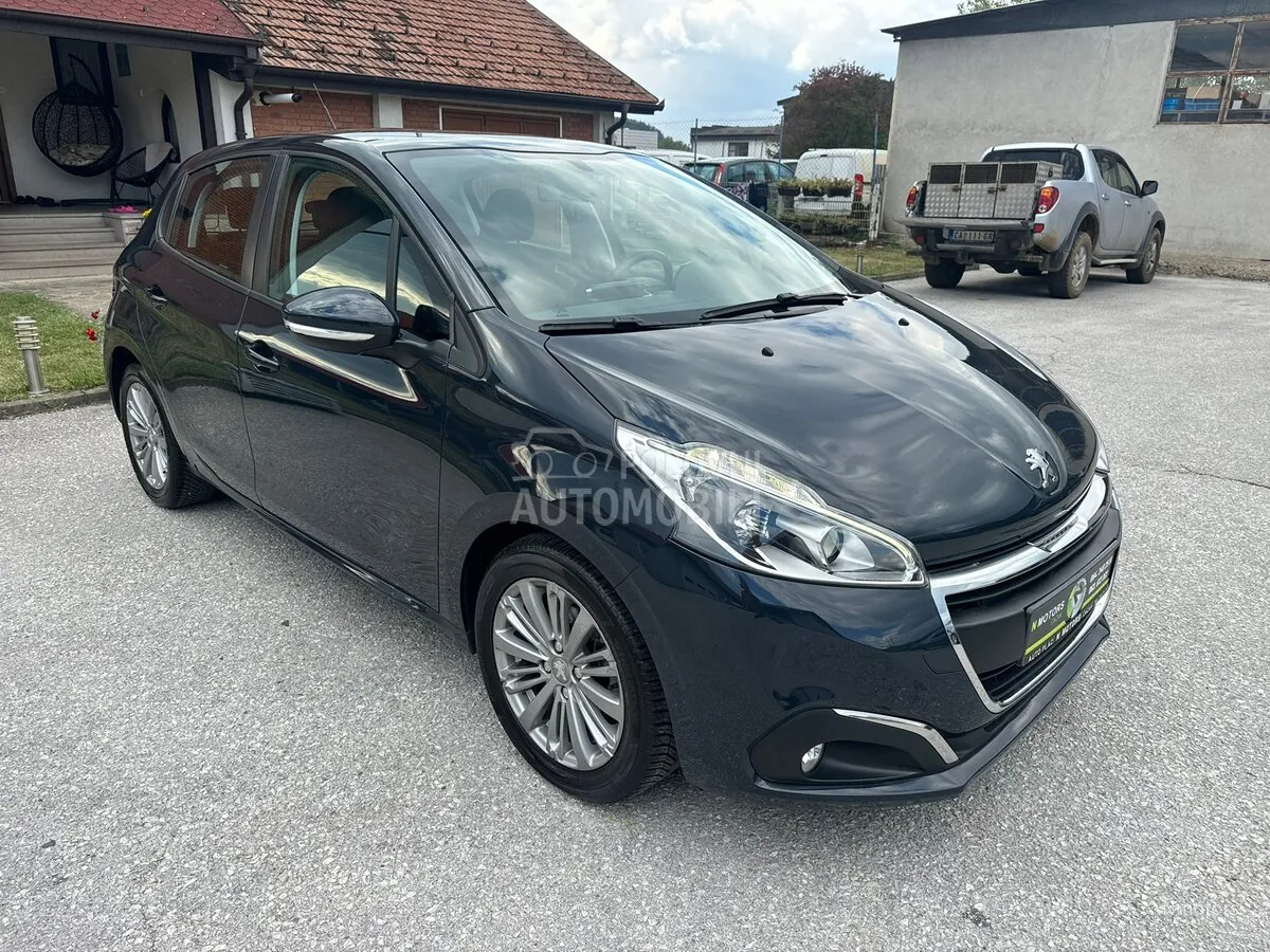 Peugeot 208 2016 photo 4