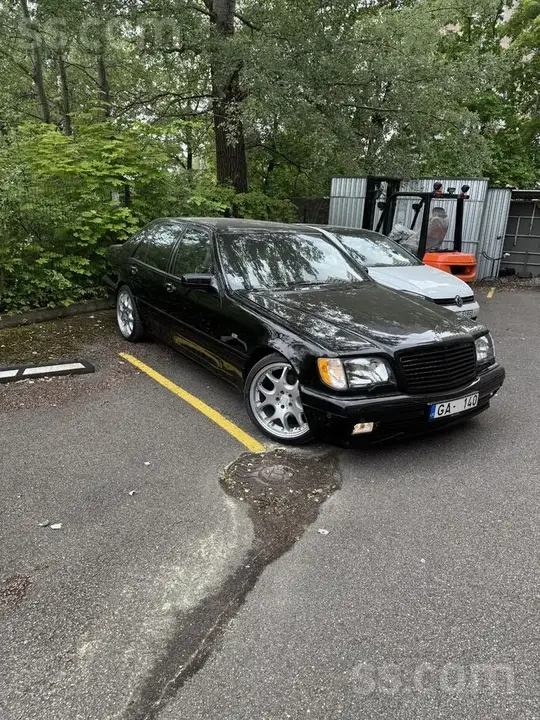 Mercedes-Benz S300 1998 photo 2