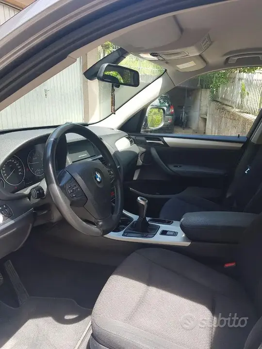 BMW X3 2012 photo 3