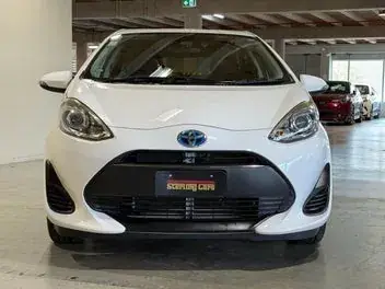 Toyota Aqua 2018 photo 3