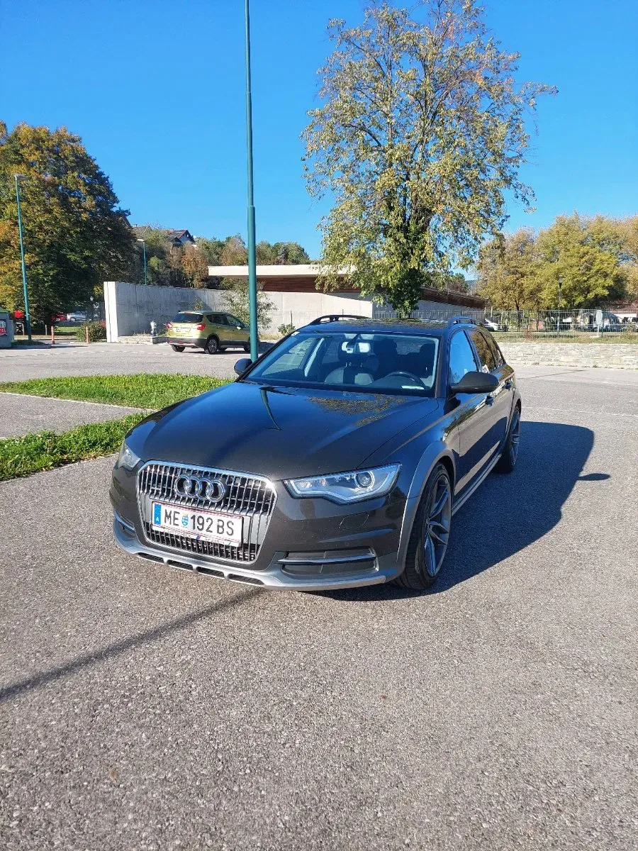 Audi A6 Allroad 2012 photo 2