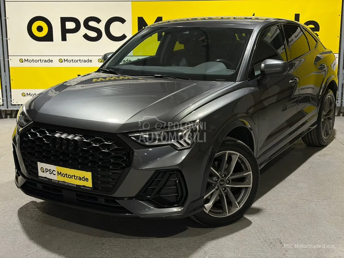 Audi Q3 2023 photo 2