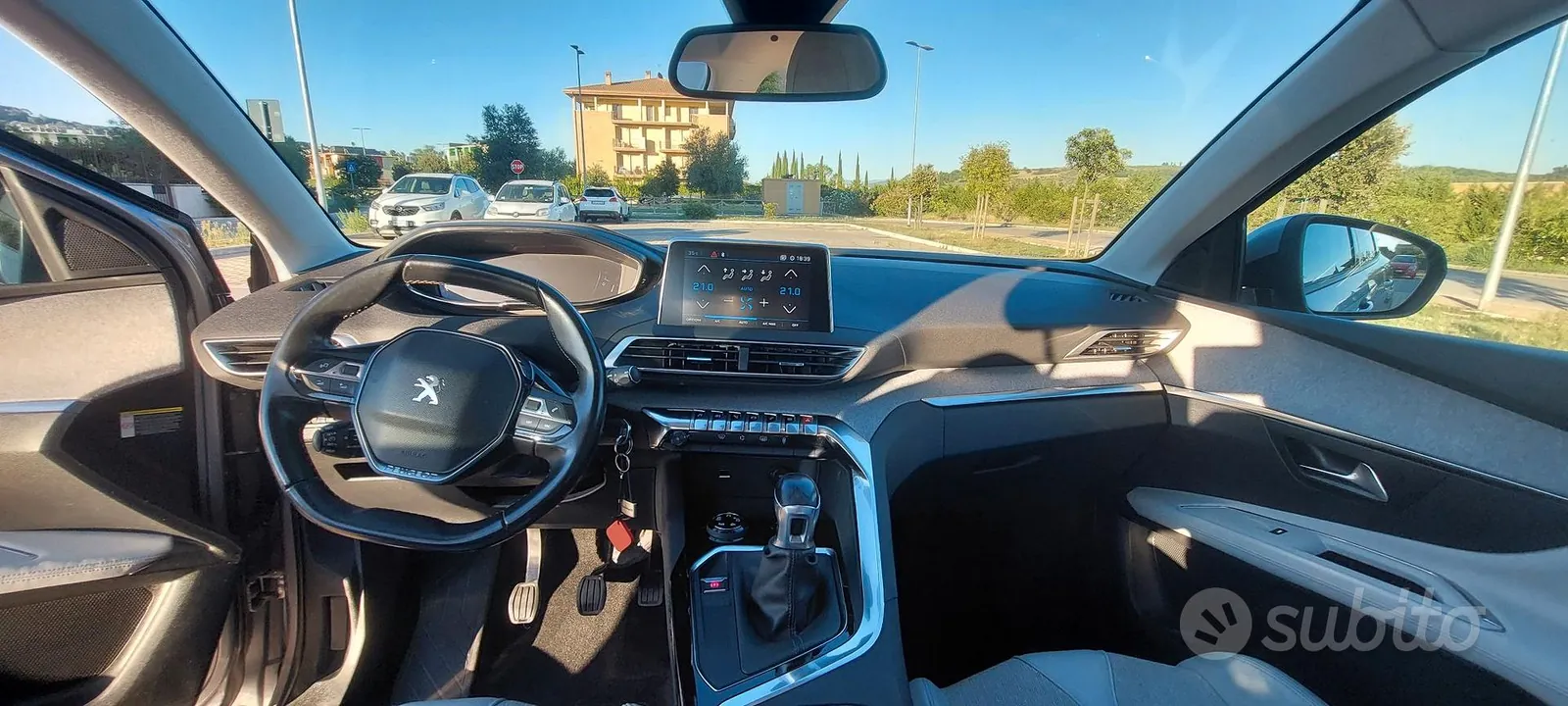 Peugeot 3008 2018 photo 5