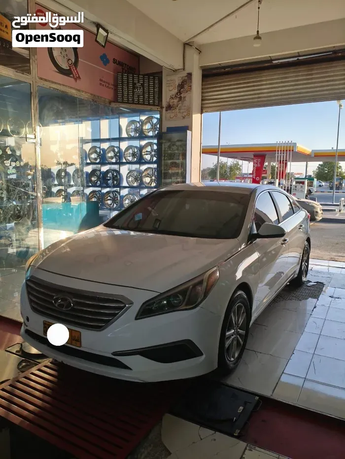Hyundai Sonata 2017 photo 2