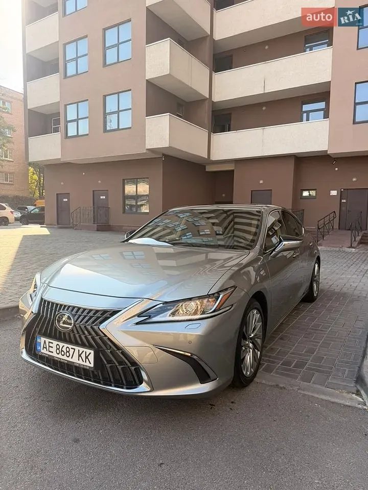 Lexus Es 2023 photo 2