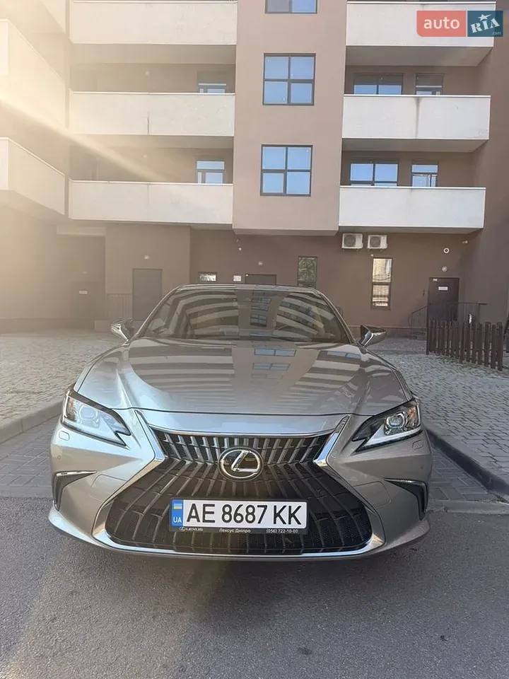 Lexus Es 2023 photo 3