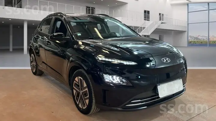 Hyundai Kona 2022 photo 2