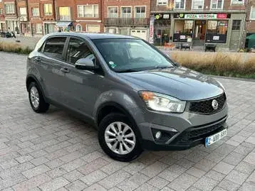 KG Mobility Korando 2014 photo 3