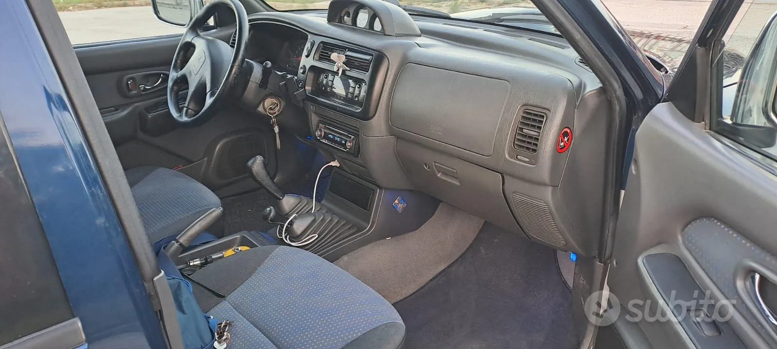 Mitsubishi L200 2003 photo 5