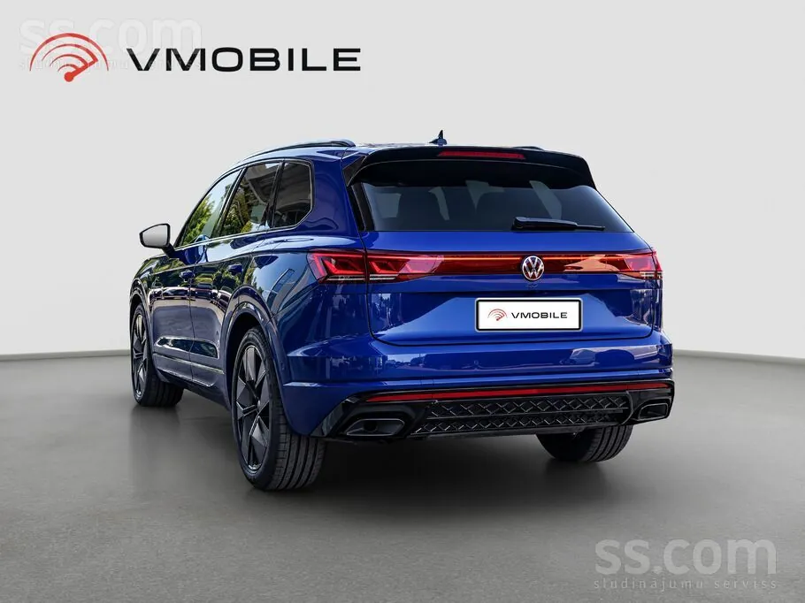 Volkswagen Touareg 2024 photo 2