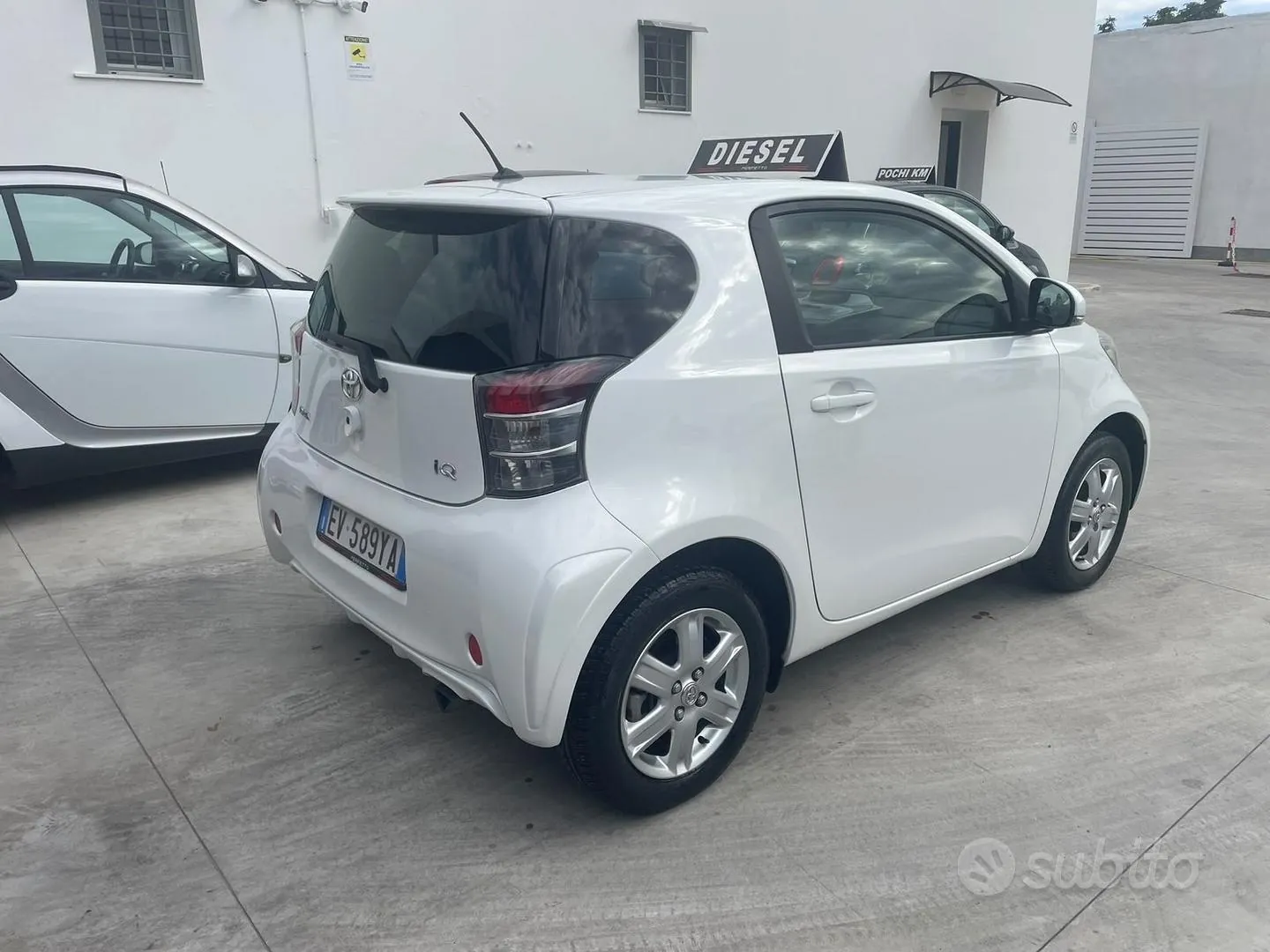 Toyota Iq 2010 photo 4