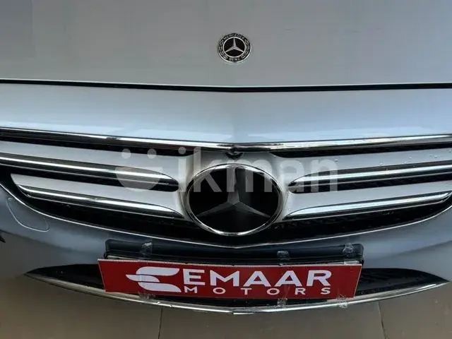 Mercedes-Benz E350 2017 photo 2