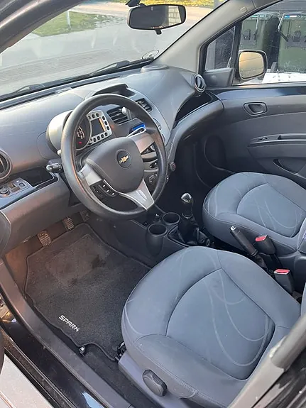 Chevrolet Spark 2012 photo 2