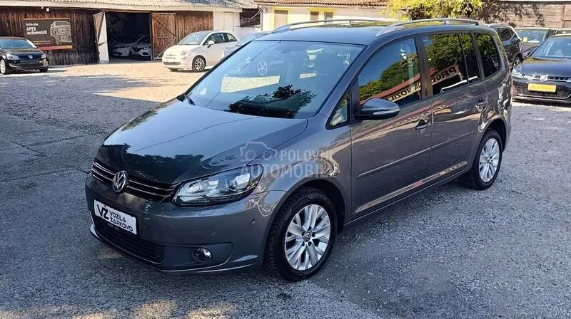 Volkswagen Touran 2014 photo 2