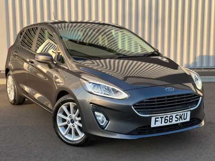 Ford Fiesta 2019 photo 2