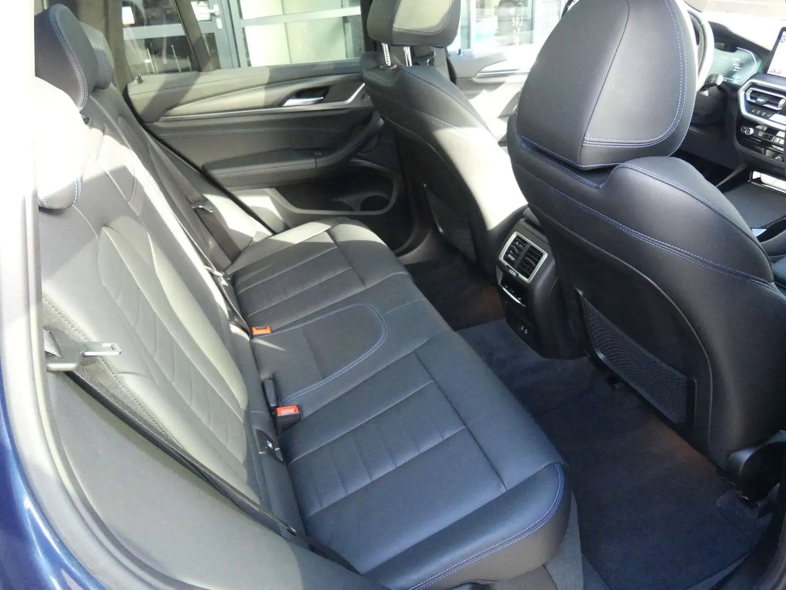 BMW Ix3 2024 photo 5