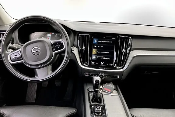 Volvo V60 2019 photo 4