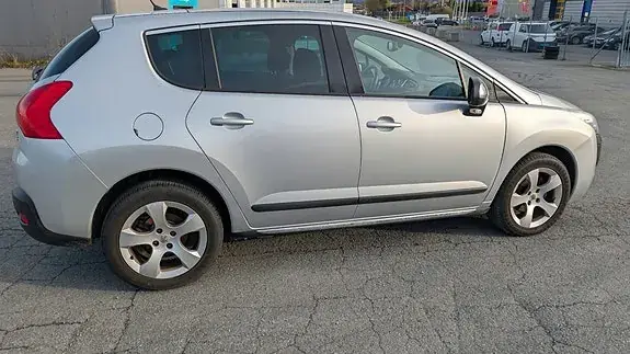 Peugeot 3008 2011 photo 3
