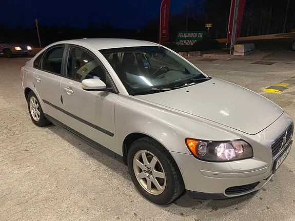Volvo S40