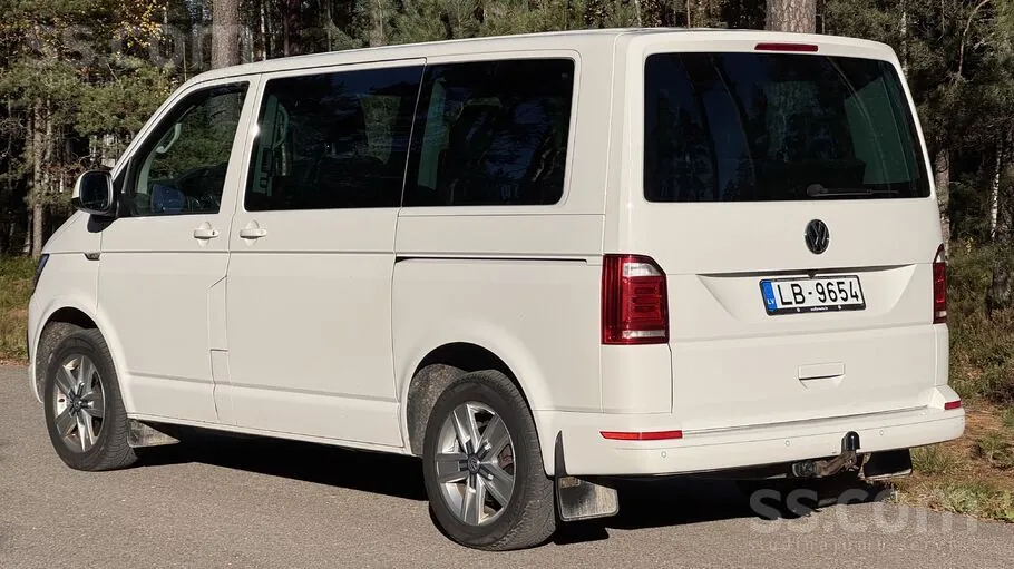 Volkswagen Multivan 2017 photo 2
