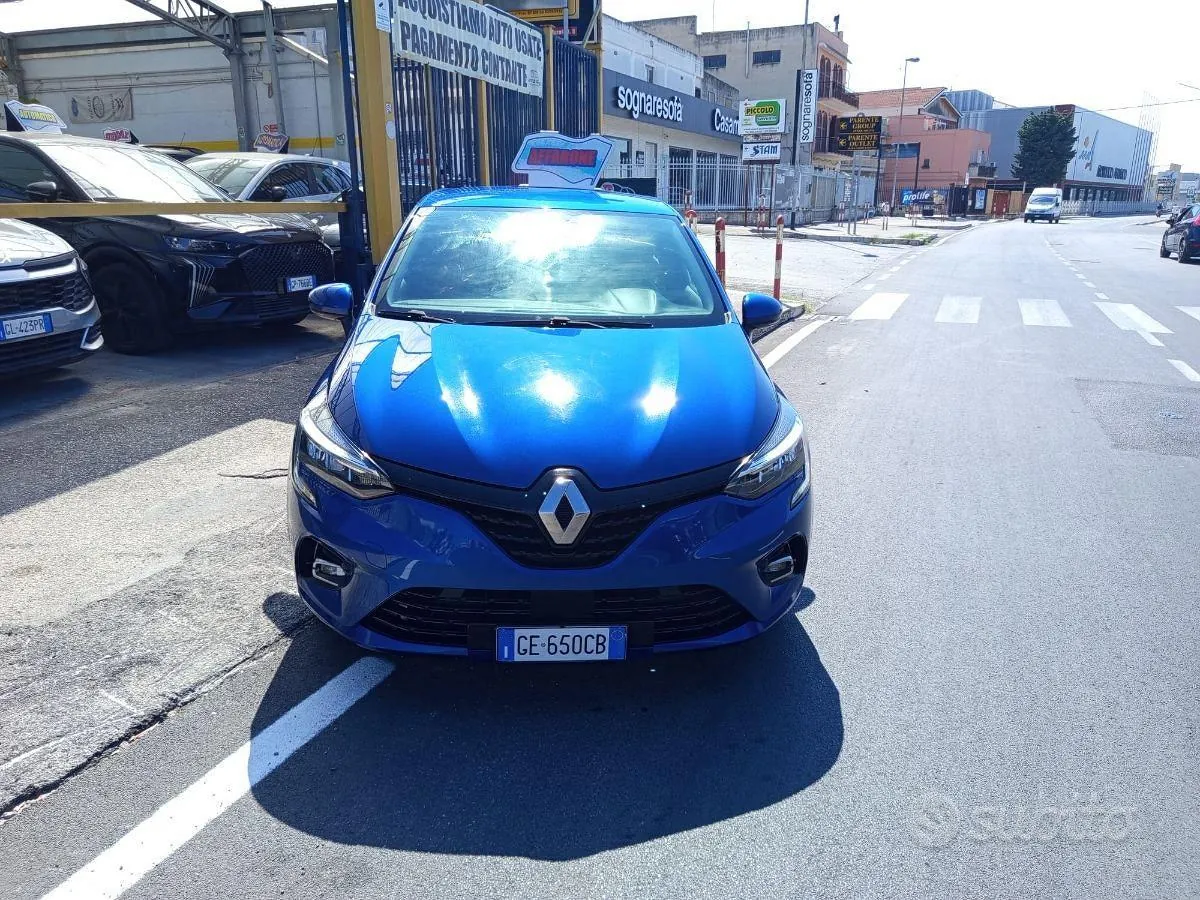 Renault Clio 2021 photo 2