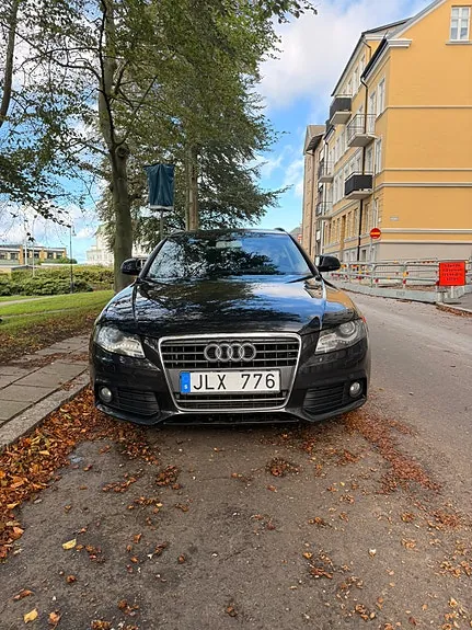 Audi A4 2009 photo 3