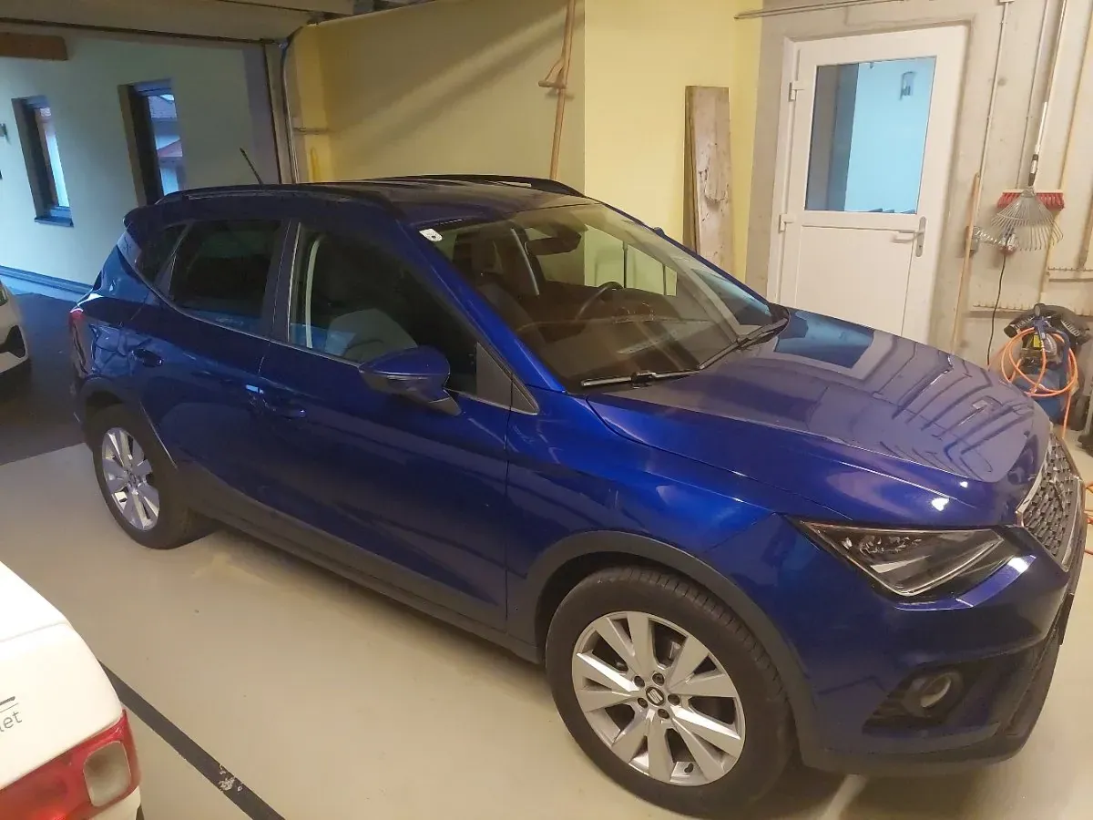 Seat Arona 2018 photo 3