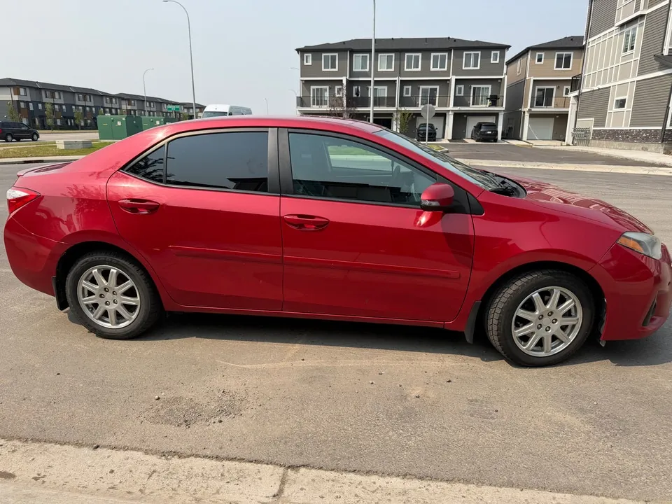 Toyota Corolla 2014 photo 2