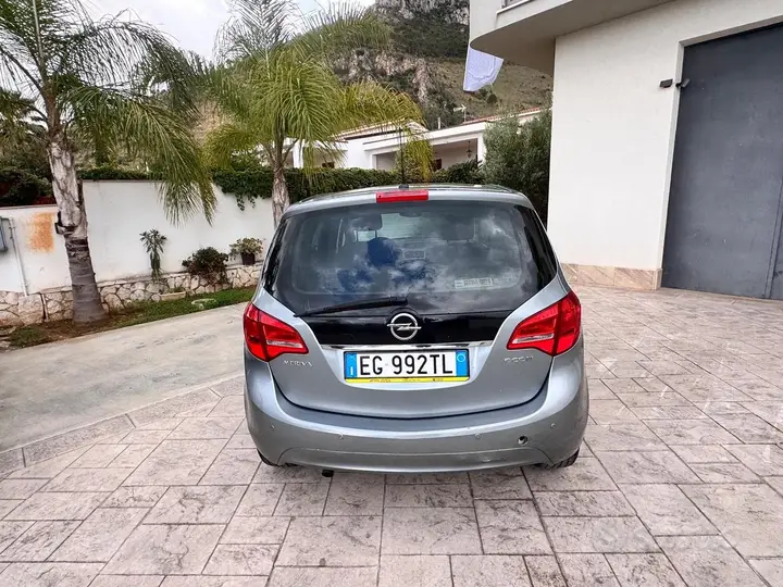 Opel Meriva 2011 photo 5