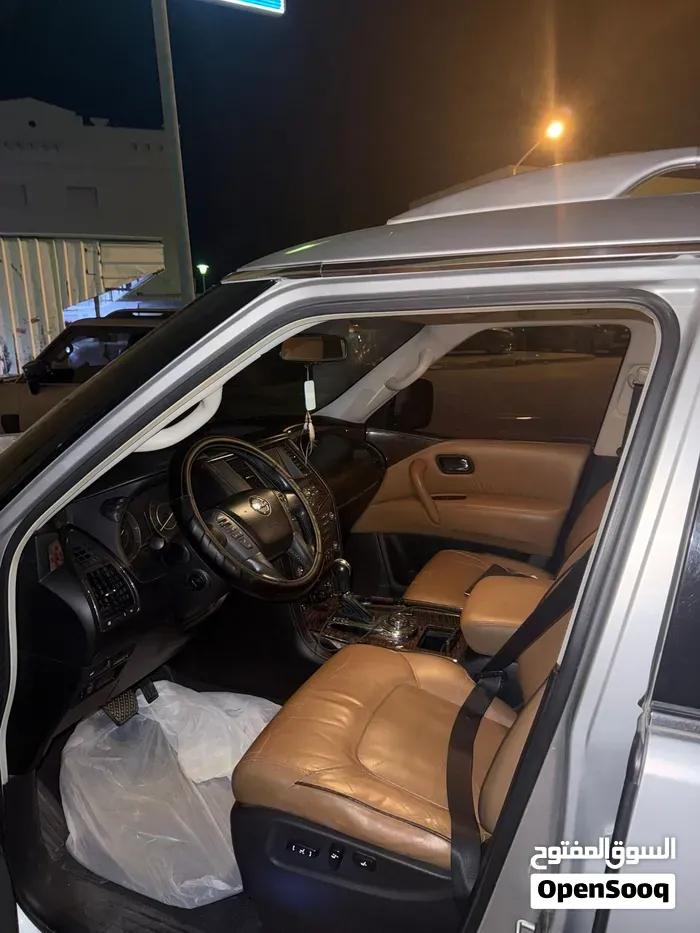 Nissan Patrol 2014 photo 2