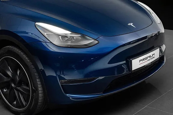 Tesla Model Y 2022 photo 2