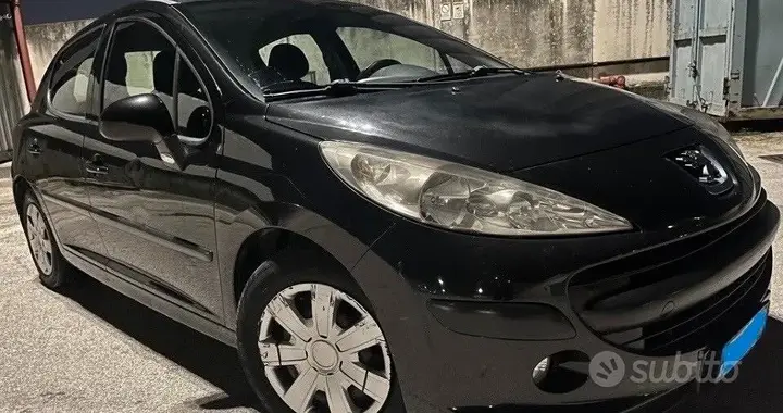Peugeot 207 2010 photo 3