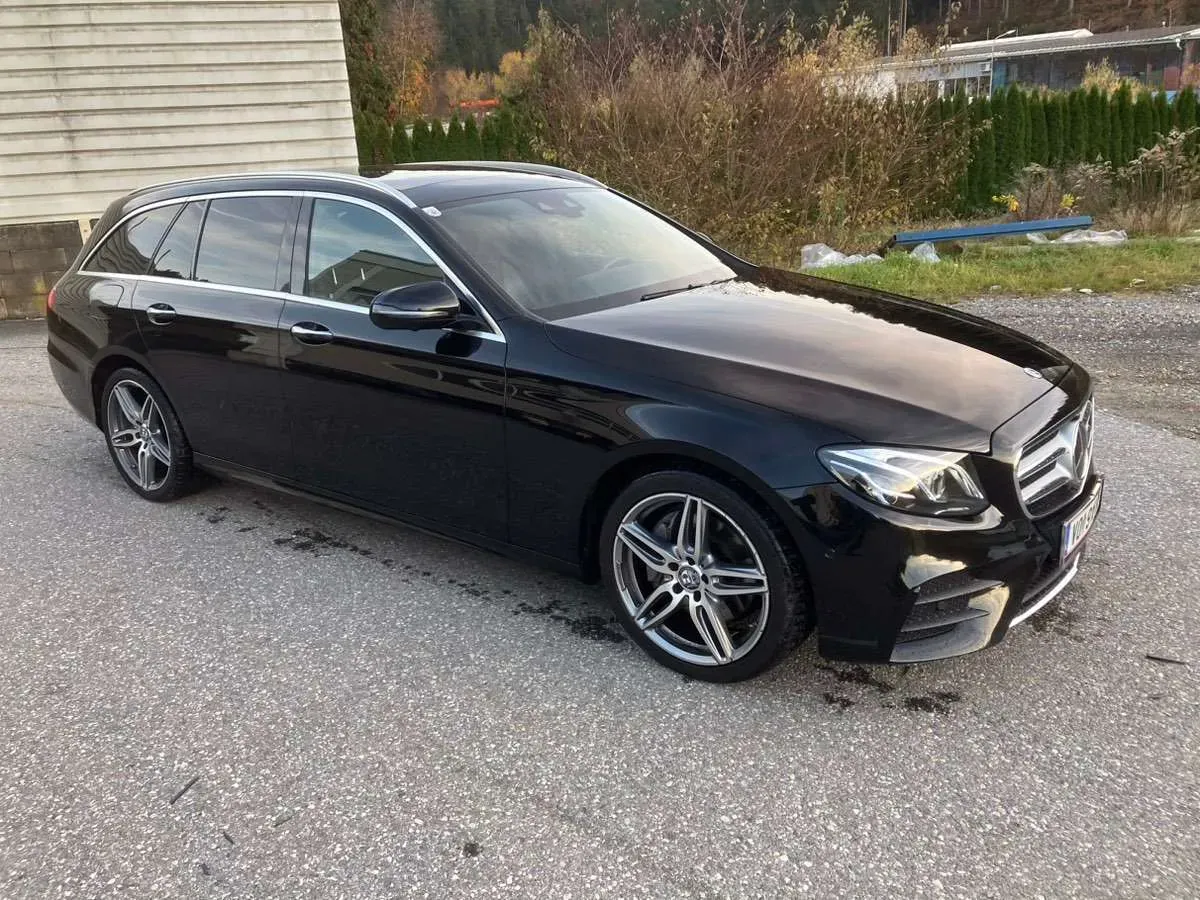 Mercedes-Benz E-Class 2017 photo 2