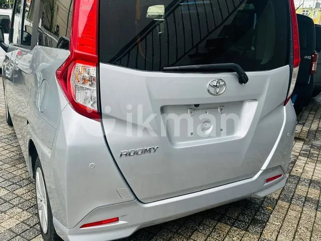 Toyota Roomy 2023 photo 4