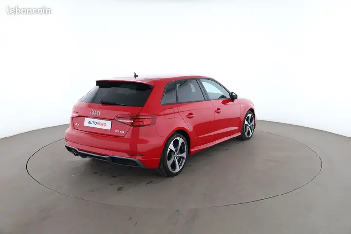 Audi A3 2019 photo 3