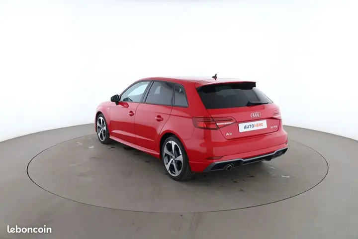 Audi A3 2019 photo 2