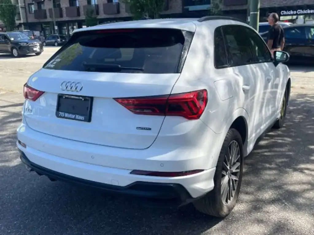 Audi Q3 2020 photo 5