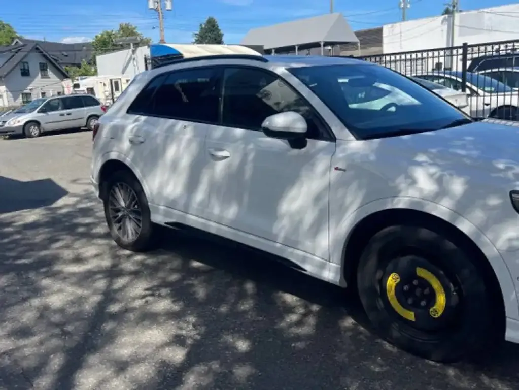 Audi Q3 2020 photo 4