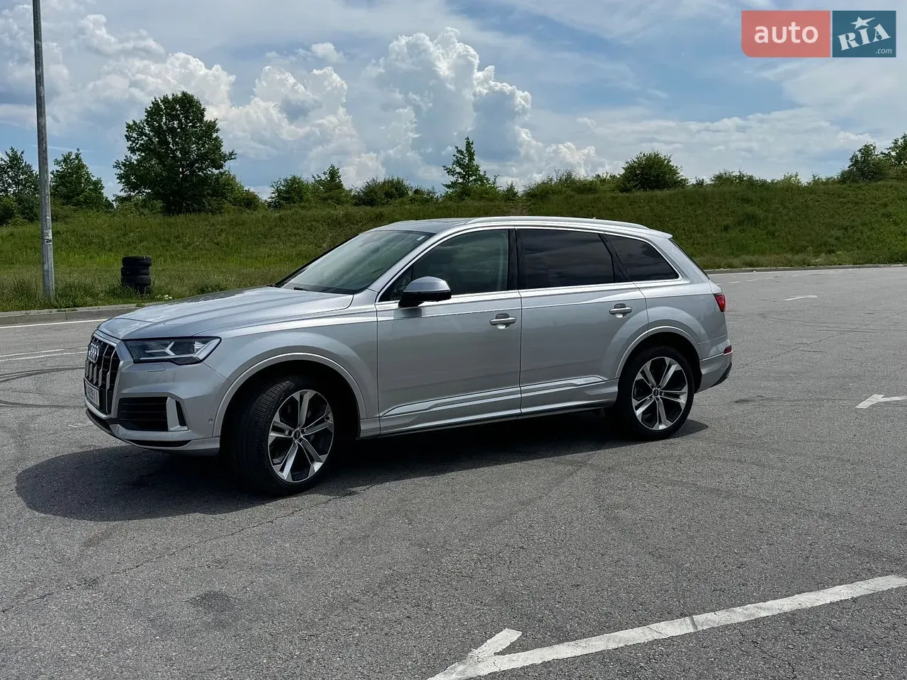 Audi Q7 2021 photo 4